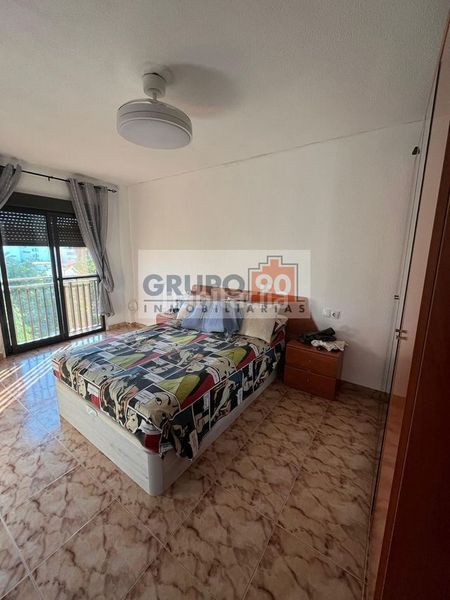 Foto a7c3a9ef-99f7-435f-aeac-a6cbcb5cd25e. Pis a Zona Campus Universitario Burjassot