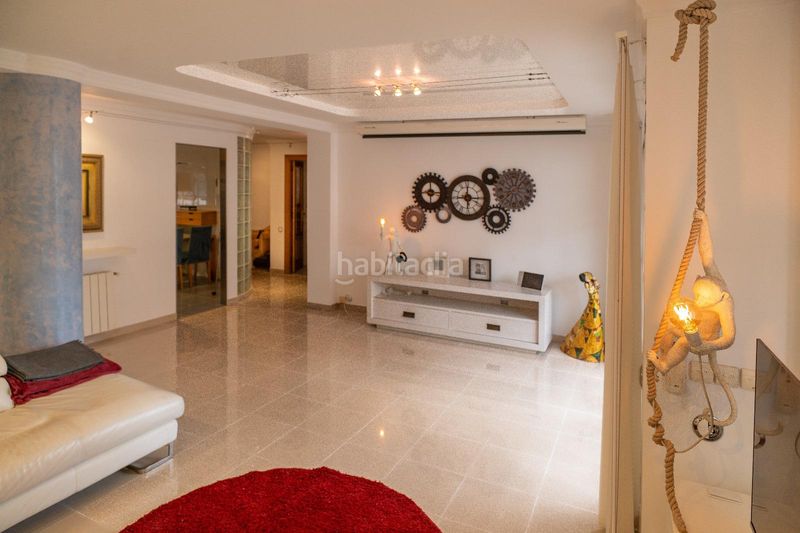 Foto 17b82c97-5a4c-4d15-bb82-c0ade9dccad5. Rent flat in Marxalenes Valencia