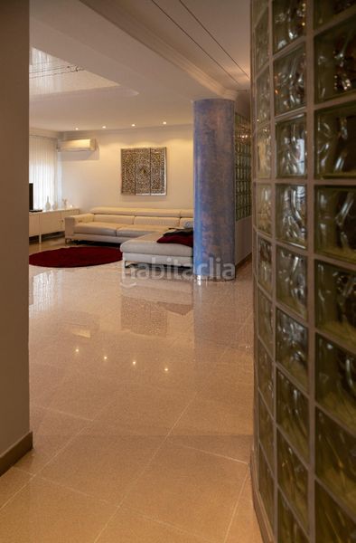 Foto e18a8382-fbb0-4ab2-8994-c9b5b9dc5375. Rent flat in Marxalenes Valencia