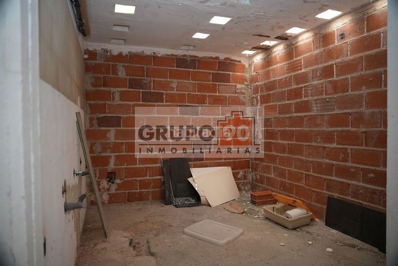 Foto e529c1a4-af7b-4e73-b0b0-e4372927e9a4. Local comercial a Zona Campus Universitario Burjassot