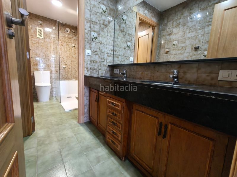 Foto 8bfbc452-63ed-483e-991e-ccbad5e61668. Rent flat with parking in Marxalenes Valencia