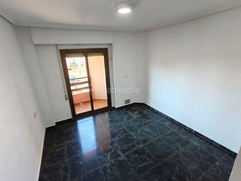 Foto 99f14e5f-7bf3-4d5c-89cb-da4898c8db43. Rent flat with parking in Marxalenes Valencia
