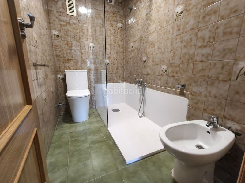 Foto b083c6e0-9532-4991-b8ac-4333f7af6380. Rent flat with parking in Marxalenes Valencia