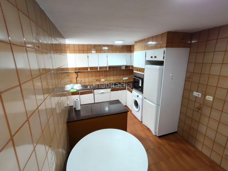 Foto d4de5708-c4f1-401b-b947-6d7ea3d27fae. Rent flat with parking in Marxalenes Valencia