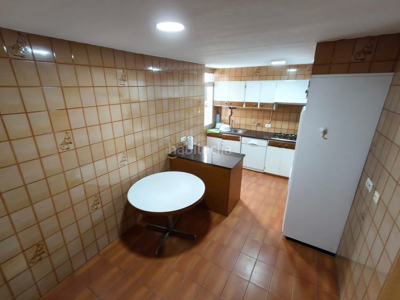 Foto f61b7562-c36a-499f-898d-4fa63f15bd52. Rent flat with parking in Marxalenes Valencia