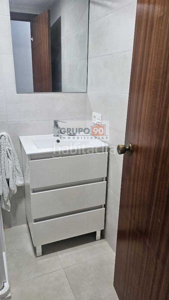 Foto bed6ea5b-aaf9-4a10-9b45-69a754763c3f. Pis a Gilet