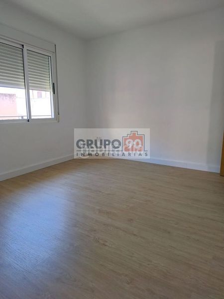 Foto 10f889a1-d41b-4ee2-b874-74c85da135f8. Pis a Centro Ciudad Paterna