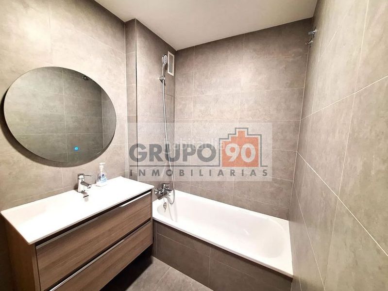 Foto 181654fb-7424-4ef7-9024-dc785f7e7f38. Piso en Cheste