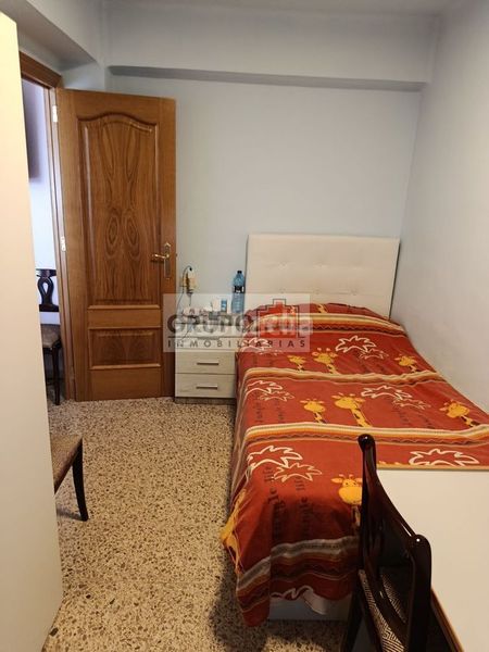 Foto 639dc009-f711-4b32-84f9-dd2b9b178a7f. Pis a Gilet