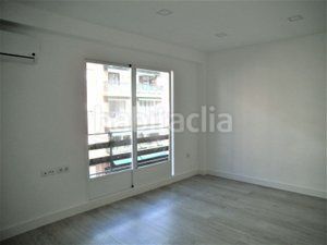 Foto 1d9db5e4-bf17-4da7-8f7a-6a01afbf98d1. Lloguer pis a Sant Antoni Valencia
