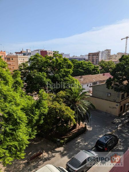 Foto 5c01ba49-3719-4cf4-b35f-c11d39bbd380. Flat in Torrefiel Valencia