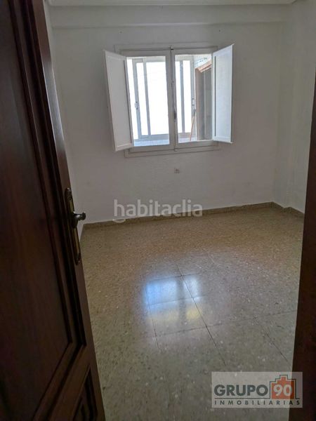 Foto e2800d77-d6c9-41da-9190-a9f3859ef3d2. Flat in Torrefiel Valencia