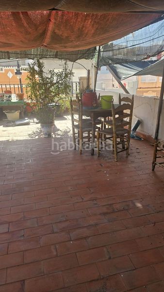 Foto 9a7302da-8f70-4941-8e14-a5d4a182f406. Casa adossada a Albuixarres Alzira
