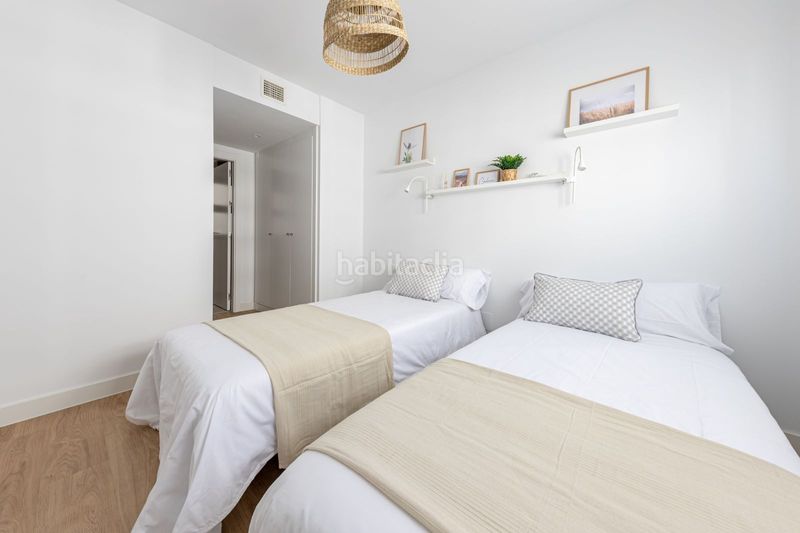 Foto b435fb96-2ab4-4eb8-a71b-c16868bf15dd. Rent flat with heating parking pool in El Cañaveral Madrid