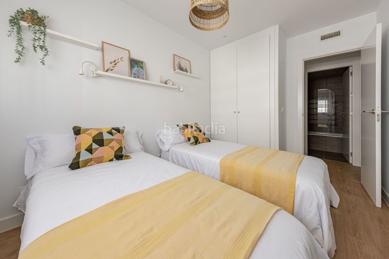 Foto f8d306d7-1bcd-4d35-ad40-7da7fb0d2ae4. Rent flat with heating parking pool in El Cañaveral Madrid