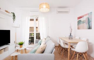 Location Appartement  Carrer del maresme. Se alquila piso en alquiler temporal a empresas en terrassa