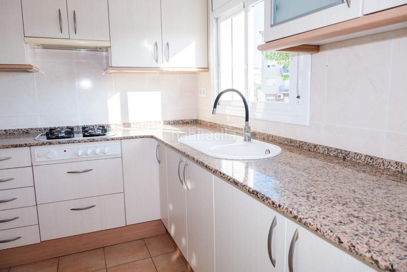 Foto 41203f2d-f30a-406f-ab78-beebd6e57650. Rent flat in Eixample Sabadell