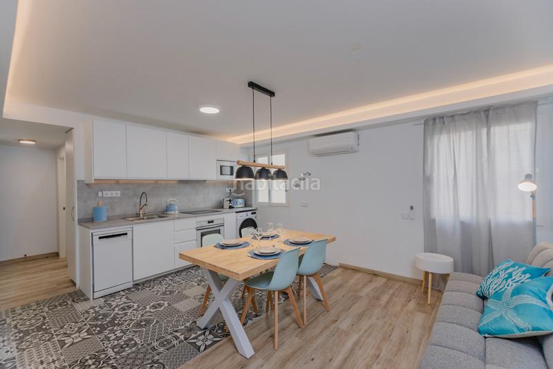 Foto 726c1030-89c9-4794-9cb4-83f1415adf4c. Alquiler piso se alquila piso en alquiler temporal a empresas en Valencia