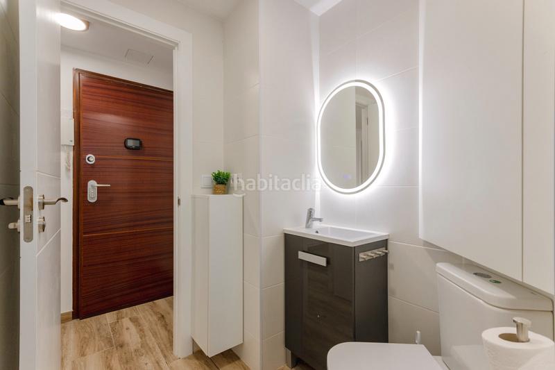 Foto debdd094-6c9a-45f9-99cb-7f59d4967b17. Alquiler piso se alquila piso en alquiler temporal a empresas en Valencia