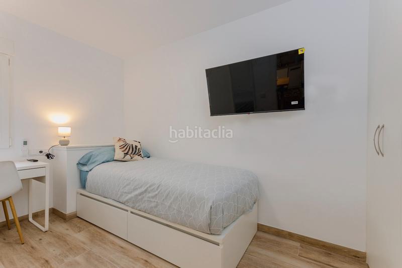 Foto f47f36e0-dc96-472a-b556-07becc52c3c7. Alquiler piso se alquila piso en alquiler temporal a empresas en Valencia