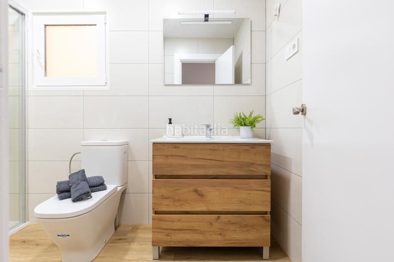 Foto 18ca39bb-8449-45d1-9a2a-f46d4e2a3e47. Alquiler piso se alquila piso en alquiler temporal a empresas en Terrassa