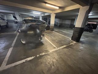 Parking coche  Carrer de nàpols. 3 plazas de coche y 3 plazas de moto en venta