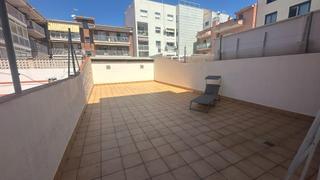 Piso  Avenida de la constitució. Piso con gran terraza  castelldefels  centro