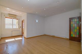 Appartement  Ronda sant pau. Vivienda a reformar en sant antoni . oportunidad única por el pr