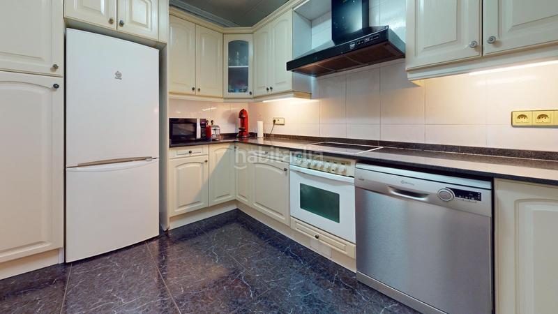 Foto 049f5be3-f054-4aa5-bf25-ab52839ba47f. Piso ático con terraza Can Vinader en Can Vinader Castelldefels