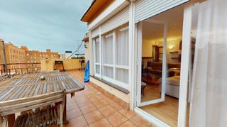 Etagenwohnung  Calle de santa marta. Ático con terraza  castelldefels  can vinader