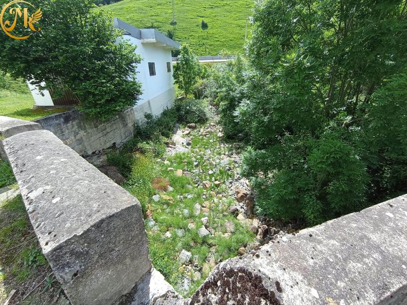 Foto ba4660ee-49b6-41a0-998f-6f3df87db50a. Haus mit heizung in Reinosa