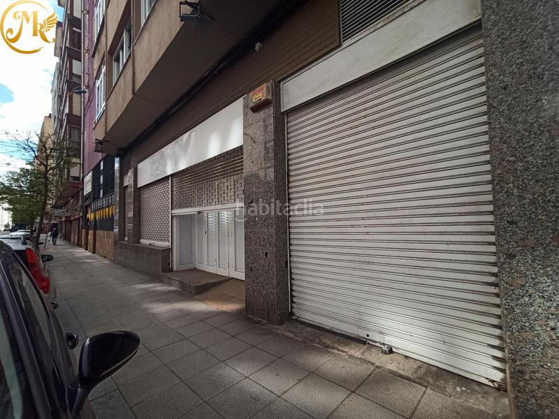 Foto fa8d9208-bc82-4730-8483-54a46fc37dca. Locale commerciale in Cuatro Caminos Santander