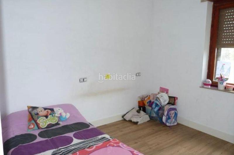 Foto b20665b0-d2bb-4b1e-8c36-56e791aea522. Casa amb aparcament a Polanco