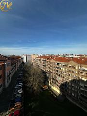 Appartement  Calle isaac peral. Pisazo junto a la alameda de oviedo con vistas despejadas. posib
