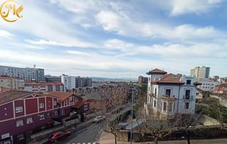 Pis  Avenida de pedro san martín. El lujo de la amplitud y la luz natural. con 4 habitaciones. asc