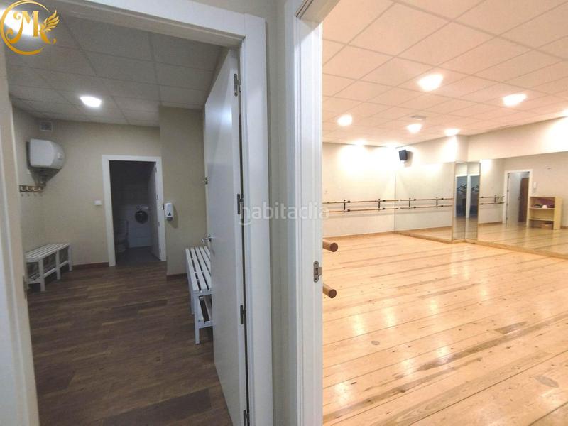 Foto 2b664f6b-63ec-4455-ae91-63cb19c7ef6e. Locale commerciale in Peñacastillo - Nueva Montaña Santander