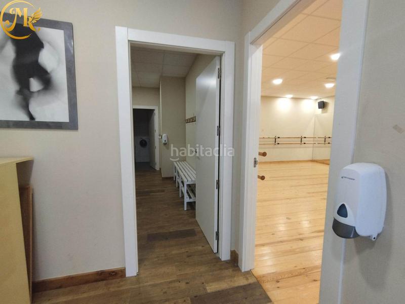 Foto f747cea3-4534-4be5-adca-2e92d2f0045f. Locale commerciale in Peñacastillo - Nueva Montaña Santander