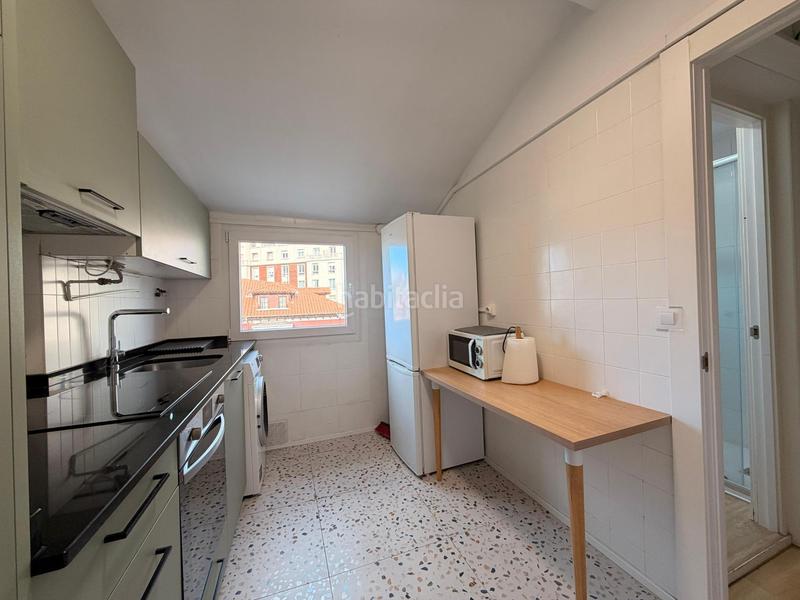 Foto 55a62b70-6b72-4da4-b8cb-3ec4ec96fb48. Miete etagenwohnung mit heizung in Cuatro Caminos Santander