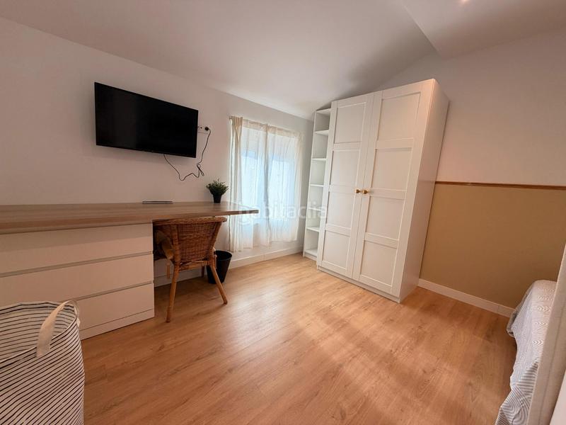 Foto 98c159cb-3b30-4aa1-99d5-f9fe7db96b9a. Rent flat with heating in Cuatro Caminos Santander