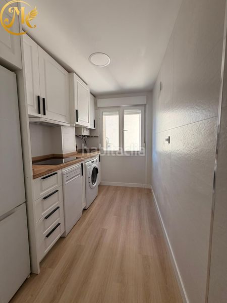 Foto f1f084bc-3246-4a81-9501-1530684212fc. Rent flat with heating in Puerto Chico Santander