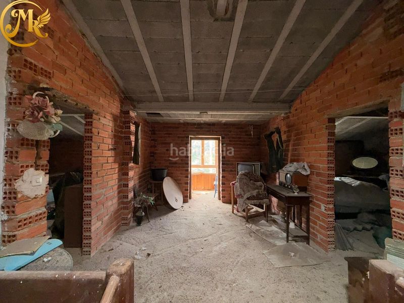 Foto 6d4270c9-cd06-4e1c-9e15-566e6868419a. Casa amb aparcament a Riotuerto