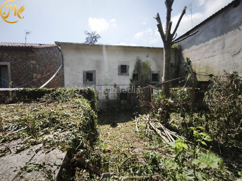 Foto fc0983e2-19ac-44bd-b267-bf0db905e580. Casa amb aparcament a Riotuerto