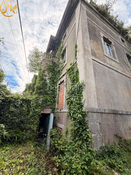 Foto b26a9f4a-273d-4e5b-8c27-04f10a416bc1. Casa a Centro Laredo