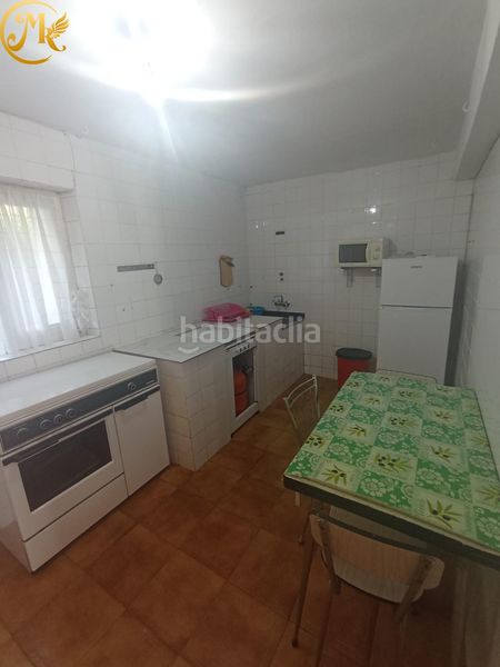 Foto 2a9e30cd-80e7-4674-a48c-17f36834158d. Casa amb aparcament a Alfoz de Lloredo