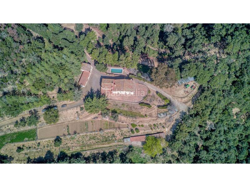 Foto 3c0ea9c9-5e3f-40be-afce-a073d003e605. Masia amb aparcament a Tordera Tordera