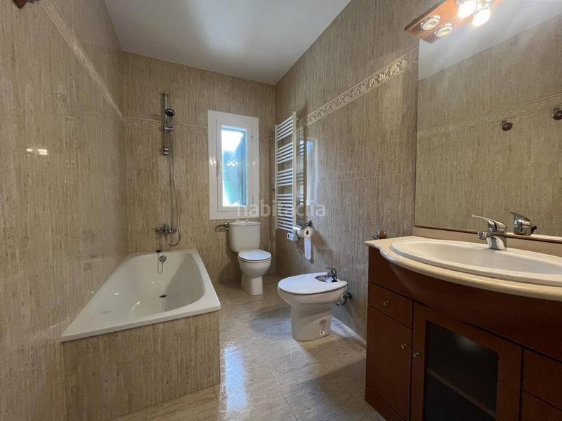 Foto b4333975-0959-46ee-a3c6-15924c112480. Casa con riscaldamento parcheggio piscina in Tordera - Fluvià - Llobregat Empuriabrava