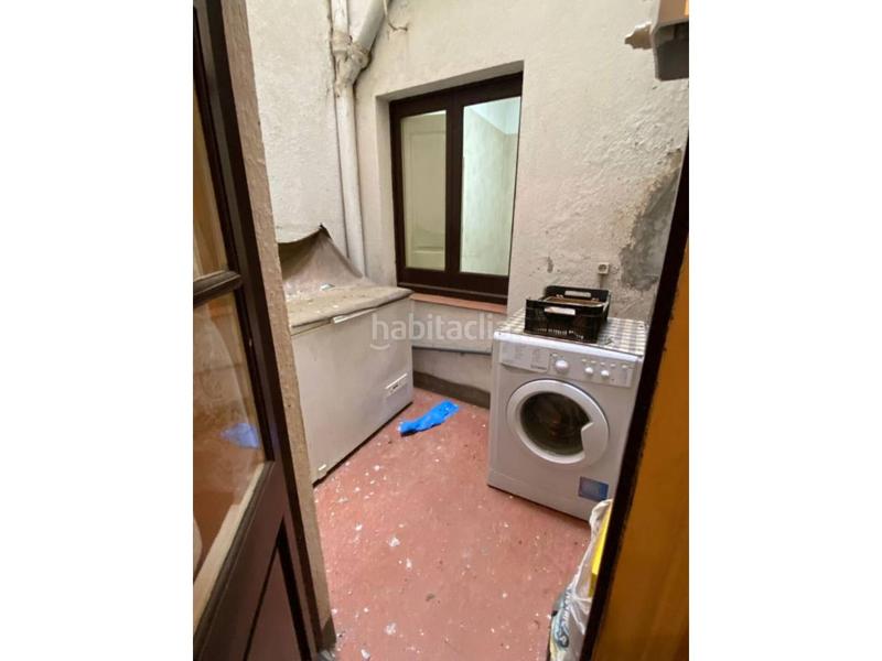 Foto 1f9d14b3-ca2f-41a8-af5c-a9788425d48c. Édifice dans Bisbal d´Empordà (La)