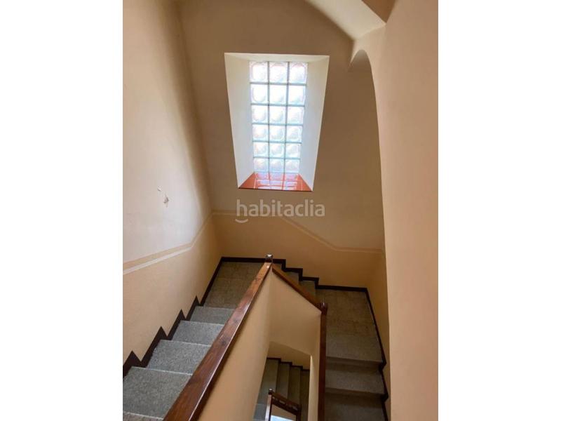 Foto d78bf7f6-eaf2-45bf-b7d2-426893efa5a5. Édifice dans Bisbal d´Empordà (La)