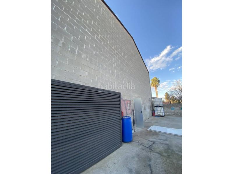 Foto 4a4e515e-d61e-4b87-8175-99981f68771a. Nave industrial sarria de ter zona centro ayuntamiento nave industrial con patio en Sarrià de Ter