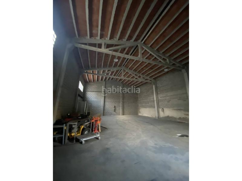 Foto a9d281af-6e20-455a-8d03-7987f3dd38bd. Nave industrial sarria de ter zona centro ayuntamiento nave industrial con patio en Sarrià de Ter